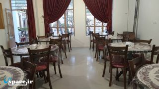 سالن غذاخوری اقامتگاه سنتی گلبهار - اصفهان